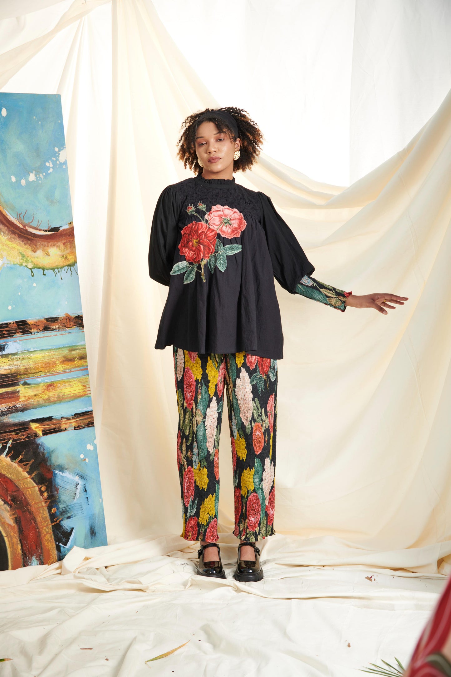 Black big rose shirring co-ord set